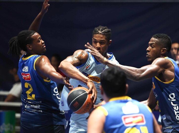 San Salvador recupera el liderato de la LMB