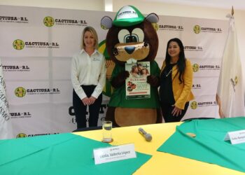 CACTIUSA DE R.L festeja a todas las madrecitas salvadoreñas su día