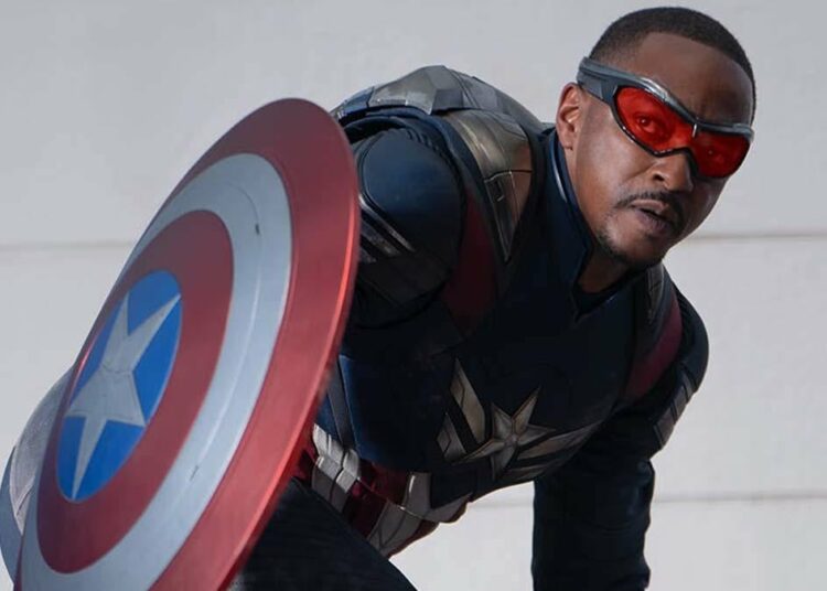 Captain America: Brave New World | Marvel revela la primera imagen de Sam Wilson con su nuevo traje