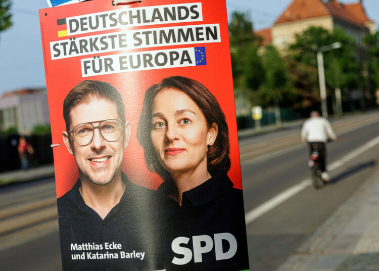 Candidato a eurodiputado sigue delicado de salud tras ser atacado en Alemania