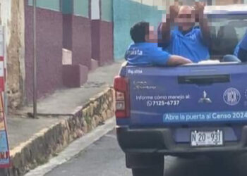 BCR despide a dos motoristas que chocaron vehículos del Censo, y a un censista por hacer señales obscenas