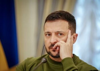 Rusia emite orden de captura contra el presidente de Ucrania