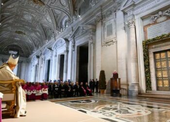 Francisco convoca al Jubileo, una tradición en la Iglesia Católica cada 25 años