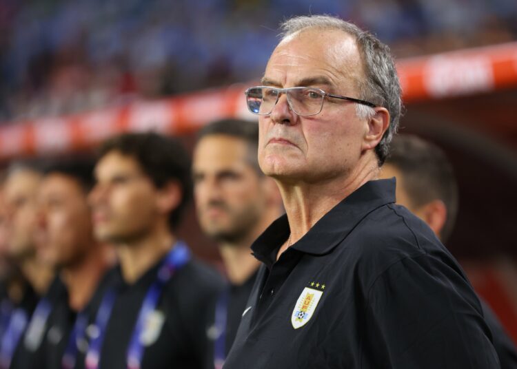 Insólito momento en la conferencia de Bielsa: «¿Hay traductor? ¿Quién es Mc Donald’s?»