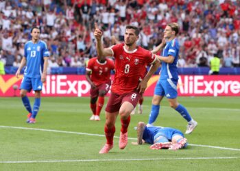 Suiza elimina a la campeona defensora Italia en octavos de final de la Eurocopa