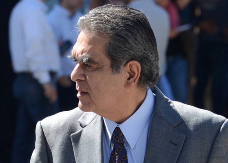 Fiscalía solicita que exministro de Obras Públicas retribuya más de $13 millones