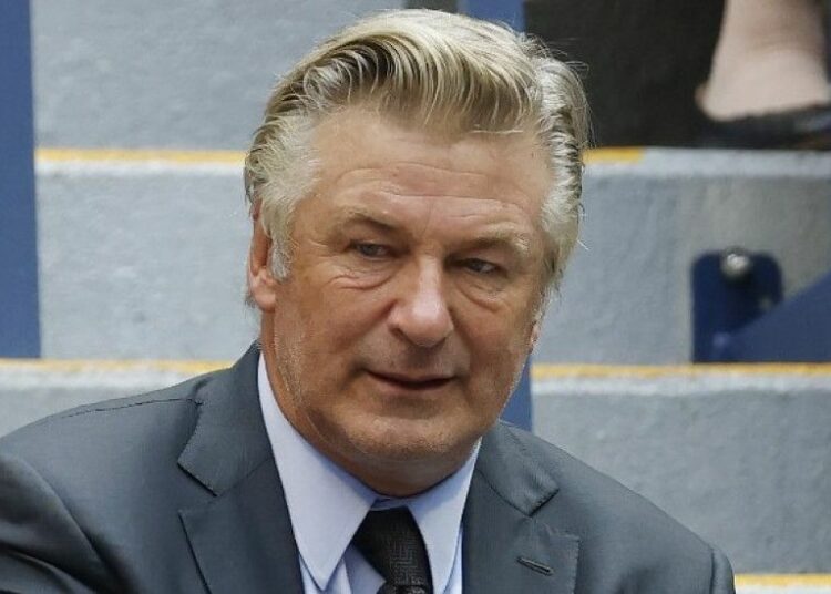 El juicio penal de Alec Baldwin seguirá adelante en julio