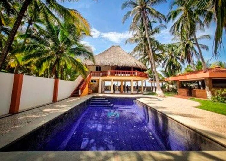 Presentan requerimiento para que 134 propiedades de narcotraficantes pasen al Estado