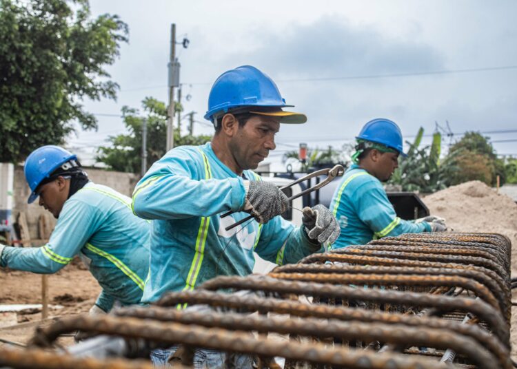 ¡MÁS ESCUELAS RENOVADAS! EL CENRO ESCOLAR SANTA LEONOR DE CHALCHUAPA ESTÁ SIENDO MEJORADO