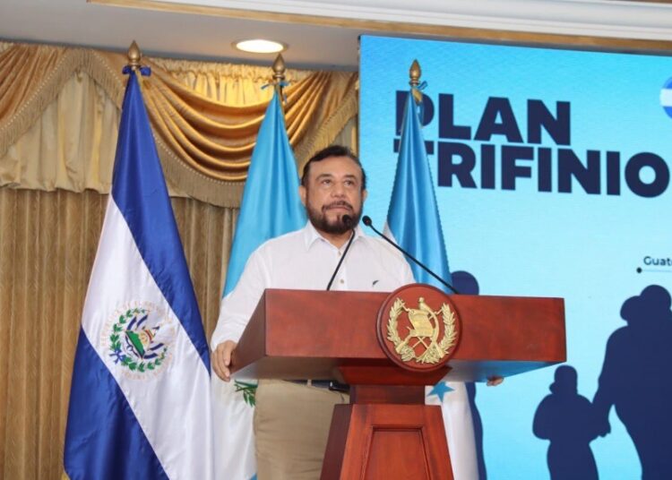 Vicepresidente Ulloa destaca compromiso del Gobierno por continuar reduciendo la migración irregular y prevenir la Trata de Personas