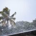El Salvador registra lluvias tipo temporal principalmente en la costa