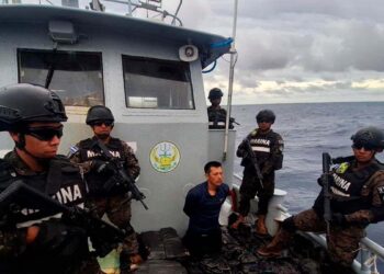 Detención para extranjeros capturados en dos operativos en altamar con más de 3 mil kilos de cocaína