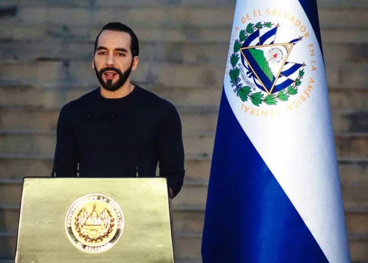 NAYIB BUKELE CONFIRMA INVESTIGACIÓN A DISTRIBUIDORAS DE ENERGÍA ELÉCTRICA POR COBROS EXCESIVOS