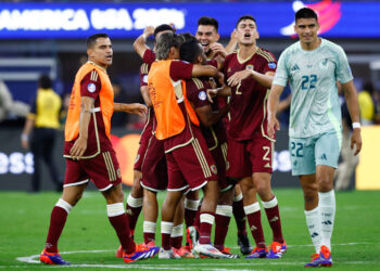 Periodistas y analistas mexicanos explotan contra el Tri