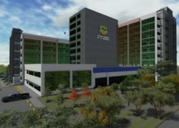 Fiscal General y BCIE inspeccionan avance en la construcción del nuevo edificio de la FGR