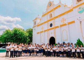 51 parques y plazas a nivel nacional, ya cuentan con servicio de internet satelital gratuito