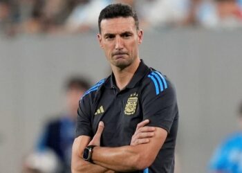 Conmebol sancionó con un partido al DT de Argentina Lionel Scaloni