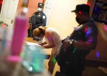 EEUU reconoce el trabajo de El Salvador en el combate a la trata de personas