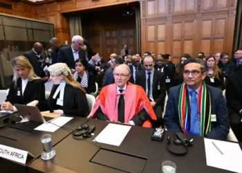 La CIJ dice que política israelí de asentamientos en territorios palestinos viola el derecho internacional