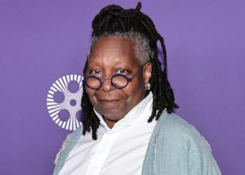 Whoopi Goldberg esparció las cenizas de su madre en Disneyland
