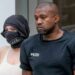 Kanye West volvió a ser demandado por abuso laboral