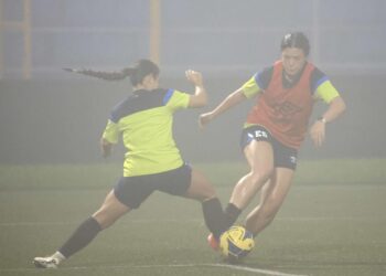 La Selección femenina de fútbol afinó en Las Delicias