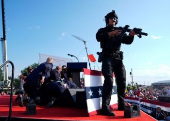 FBI investiga el tiroteo a Trump como posible «terrorismo doméstico»