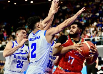 El Salvador cae ante Costa Rica y va por el boleto a la final ante Guatemala