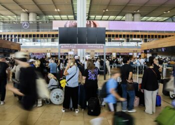 Apagón cibernético mundial paraliza aeropuertos, medios, finanzas y telecomunicaciones