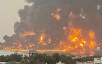 Ejército israelí confirma ataques a objetivos hutíes en Yemen