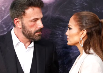 Ben Affleck y Jennifer Lopez ponen oficialmente en venta su mansión de Los Ángeles
