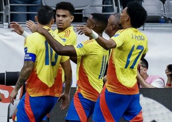 Presidente de Colombia ordena día cívico ganen o pierdan la Copa América