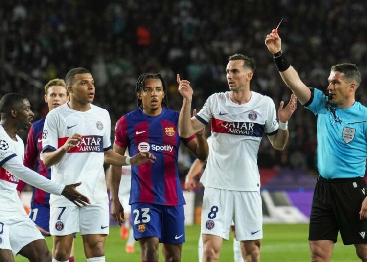 La Champions implanta medida contra las protestas arbitrales