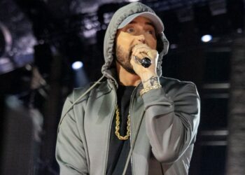 Eminem destronó a Taylor Swift del primer puesto en Billboard