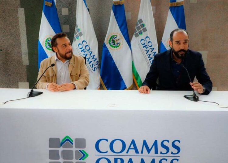 Vicepresidente Félix Ulloa participa en conversatorio de desarrollo local en la OPAMSS