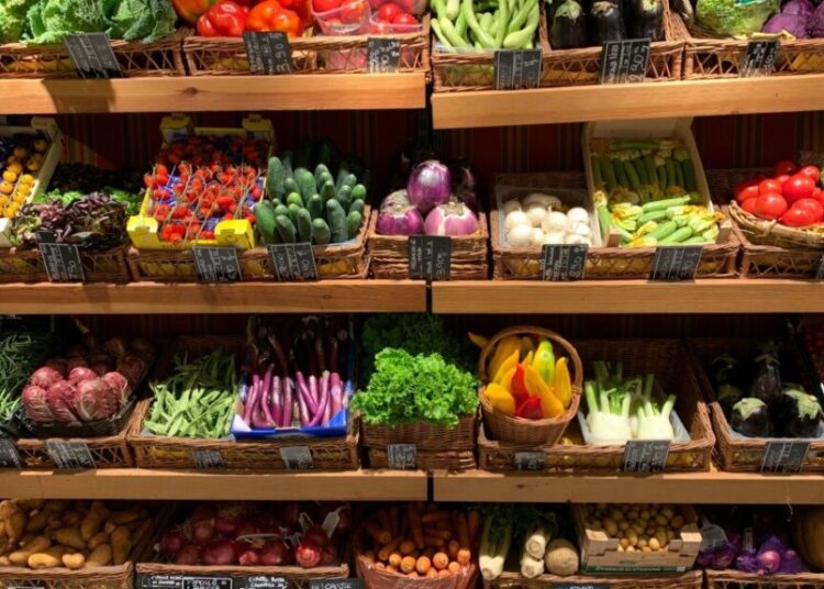 Banco Mundial, Japón y El Salvador conectan a agricultores con mercados y promueven seguridad alimentaria