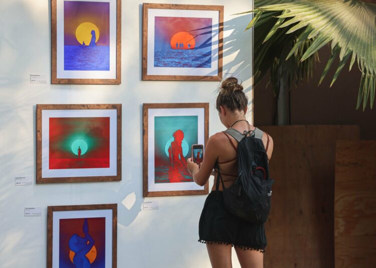 Turismo internacional crece un 25 % cada mes en El Salvador en comparación con 2023