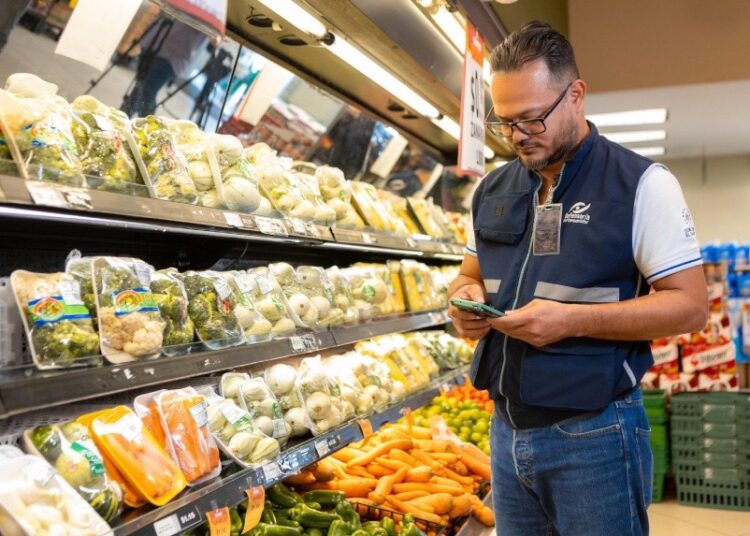 Gobierno continúa con inspecciones a supermercados para evitar especulación