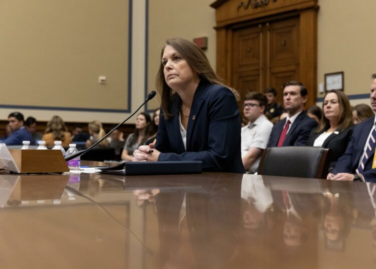 Directora del Servicio Secreto renuncia tras fracaso en estrategia de seguridad durante mitin de Donald Trump