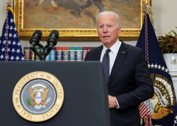 Joe Biden recibió un “informe inicial” sobre el atentado contra Trump en Pensilvania