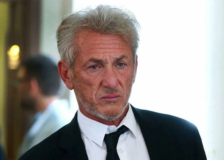 Sean Penn defiende su interpretación de un político homosexual en ‘Milk’