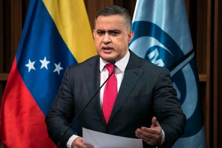 El fiscal general del gobierno de Venezuela vinculó a María Corina Machado con el supuesto hackeo contra el sistema electoral