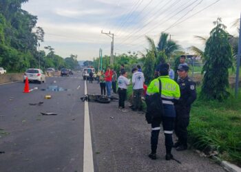 Hombre muere atropellado en carretera de Santa Ana