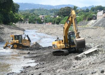 Aprueban financiamiento para limpiar río Acelhuate y generar energía con biogás