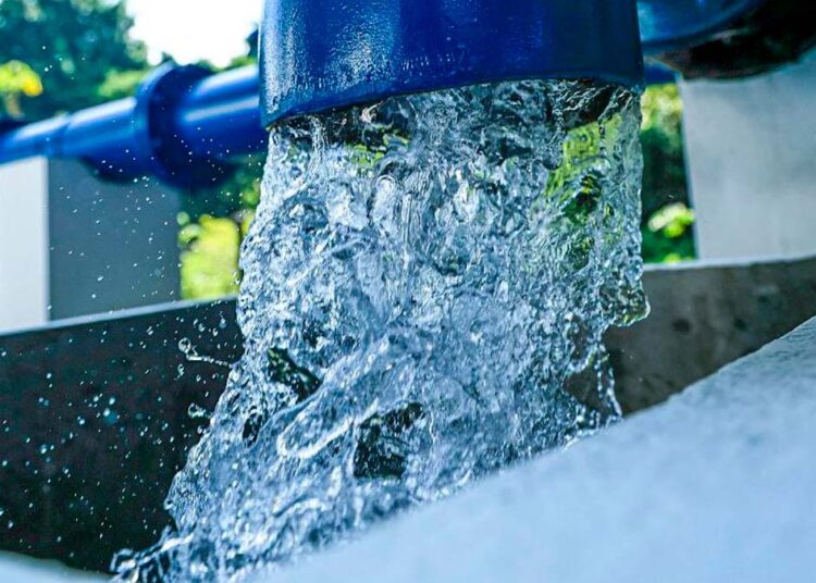 Programa de fortalecimiento de agua y saneamiento en El Salvador avanza