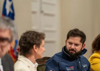 Presidente de Chile anuncia la construcción de cárcel al estilo del CECOT para combatir al crimen organizado