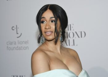 Tras seis años de espera Cardi B anunció que su segundo álbum se lanzará a fines de 2024