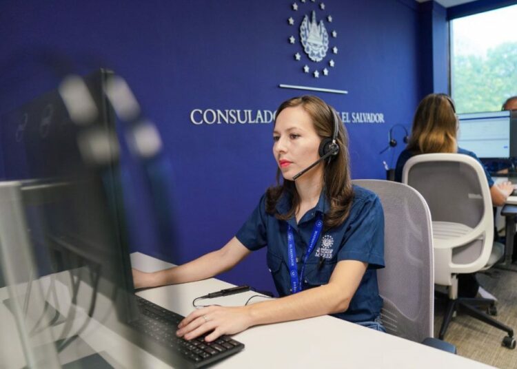 Salvadoreños en Europa podrán tramitar en línea la licencia de conducir