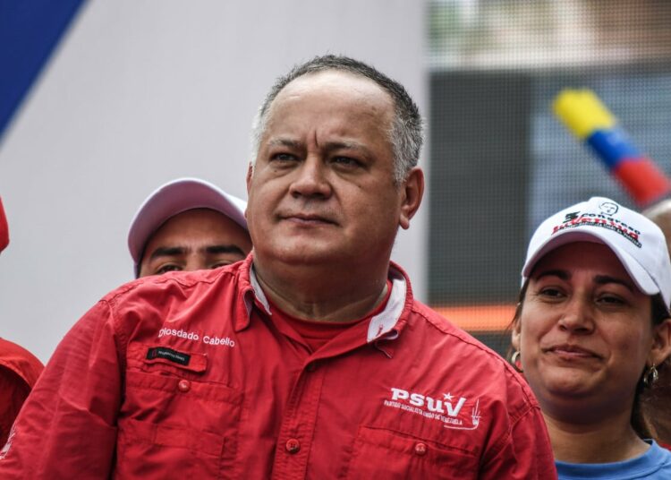 Diosdado Cabello llamó a tomar las calles
