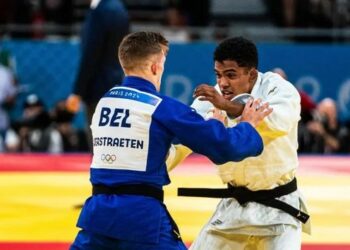 El judoca salvadoreño Jairo Moreno pierde su combate en Paris 2024
